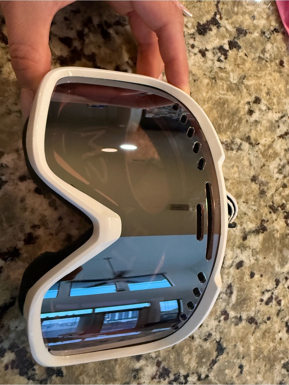 SMITH White Frame Blue Mirrored Ski/Snowboard Goggles